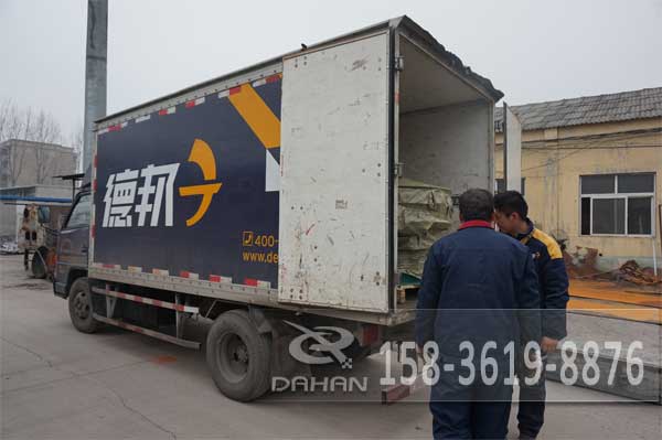 不銹鋼振動篩發貨 不銹鋼振動篩發貨